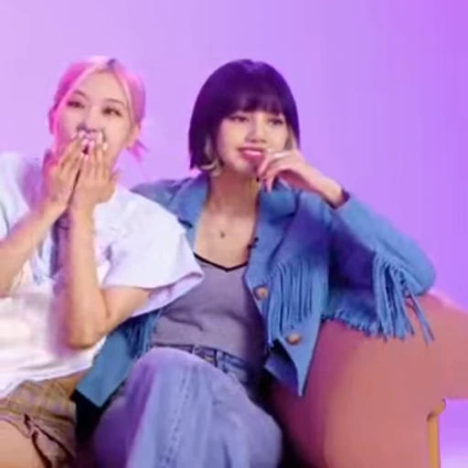 😐 Стикер «Lalisa» для Telegram