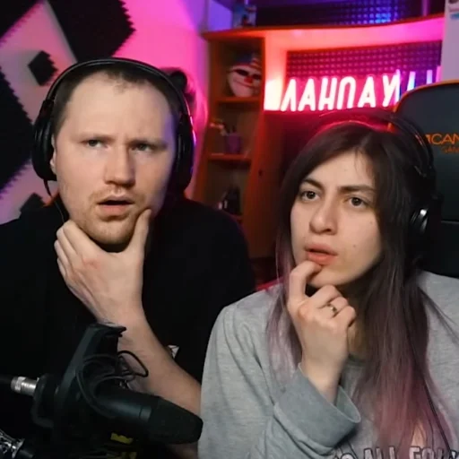 🤔 Стикер «ЛАНДАУ» для Telegram