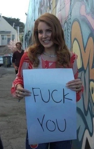 😛 Стикер «queen lana del rey» для Telegram