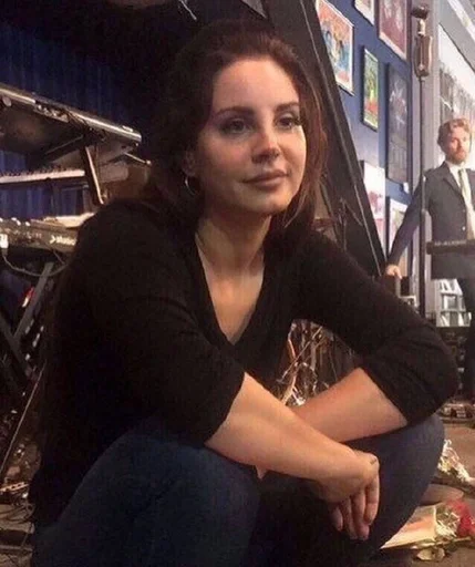😐 Стикер «queen lana del rey» для Telegram