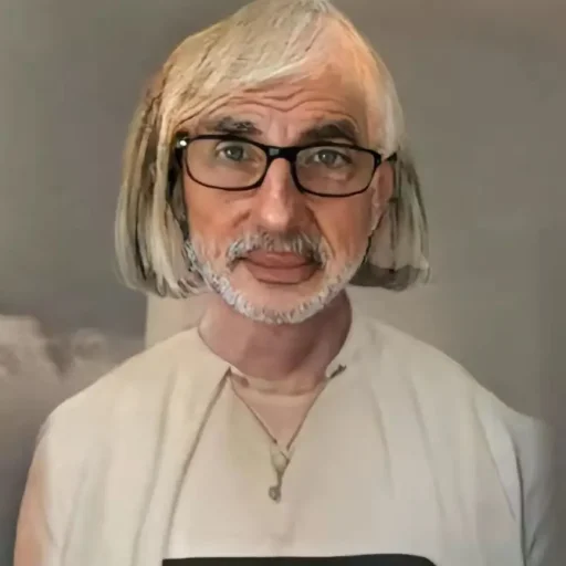🤶 Стикер «Леди диана» для Telegram