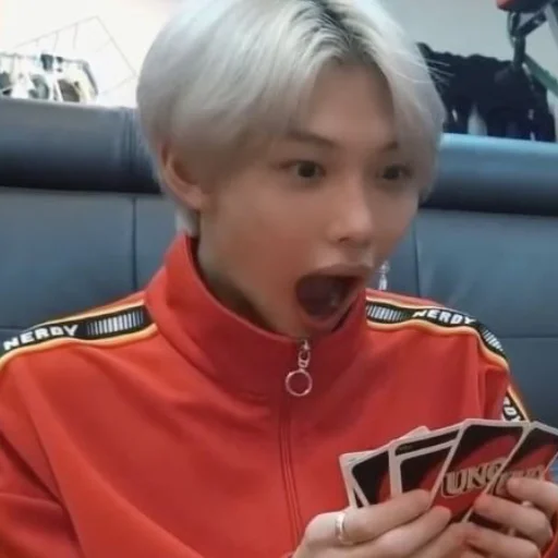 😱 Стикер «Lee Felix...» для Telegram