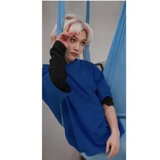 ✌ Стикер «Lee Felix...» для Telegram