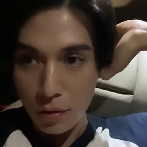 🧦 Стикер «lee dong wook» для Telegram