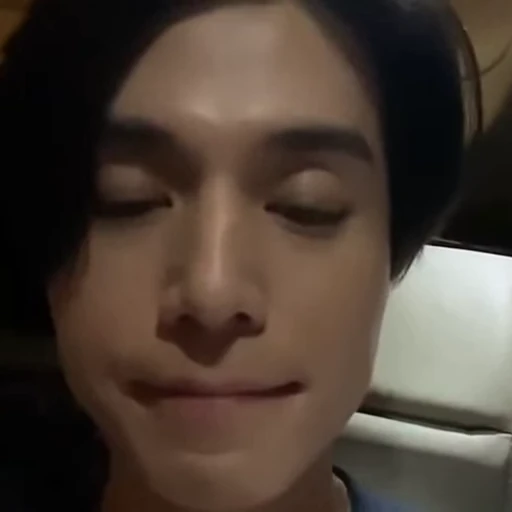 🧦 Стикер «lee dong wook» для Telegram