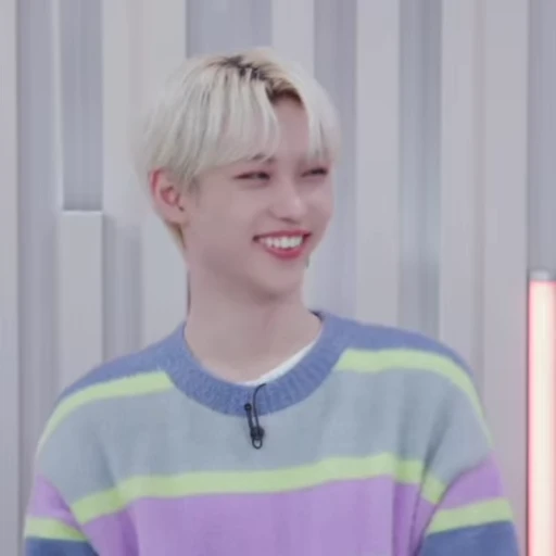 🍥 Стикер «MinSung» для Telegram