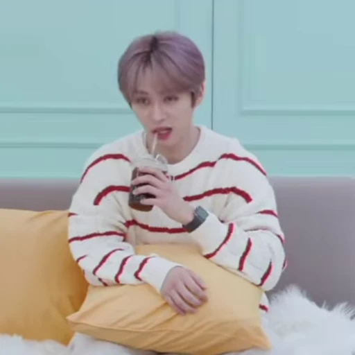 🍥 Стикер «MinSung» для Telegram