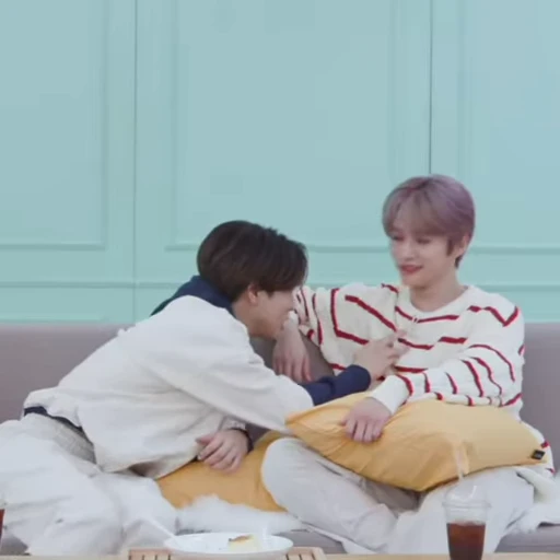 🍥 Стикер «MinSung» для Telegram