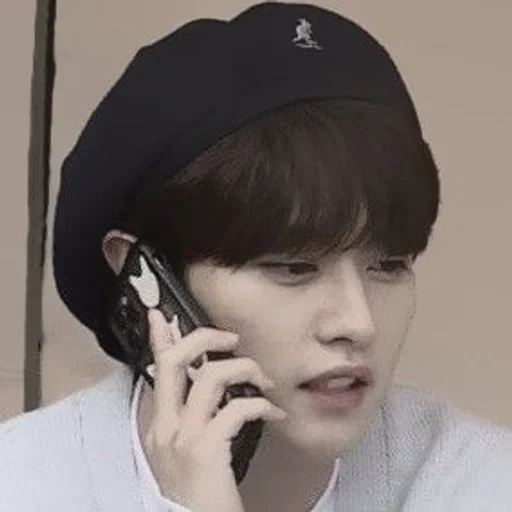 😖 Стикер «lee minho» для Telegram