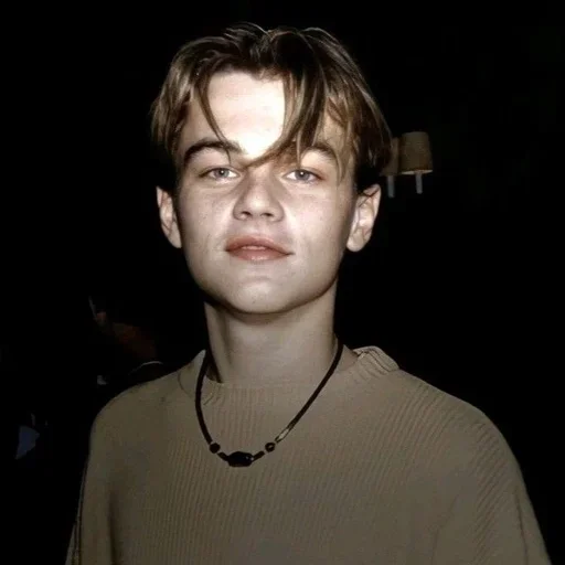 🙂 Стикер «Leo Dicaprio 90s» для Telegram