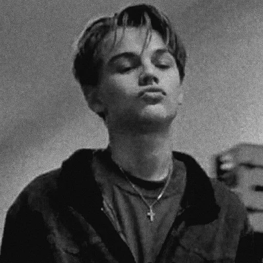🙂 Стикер «Leo Dicaprio 90s» для Telegram