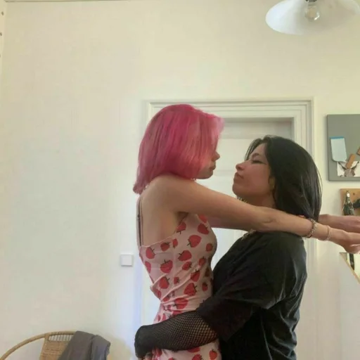 🤍 Стикер «lesbians» для Telegram