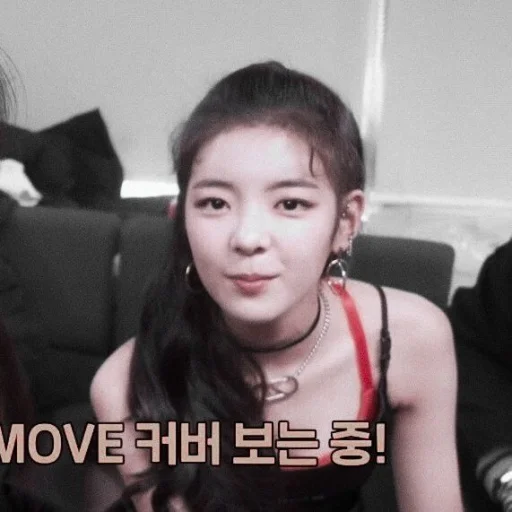🍑 Стикер «Lia» для Telegram