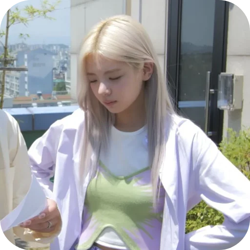 💇 Стикер «Lia Itzy» для Telegram