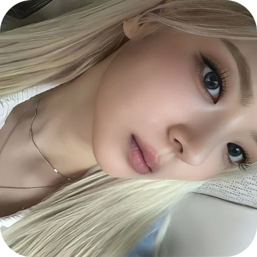 🤲 Стикер «Lia Itzy» для Telegram