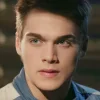 🤩 Эмодзи «⠀⠀ ⠀ ⠀Лиам Данбар» для Telegram