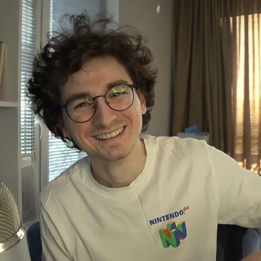 😂 Стикер «максифилис» для Telegram