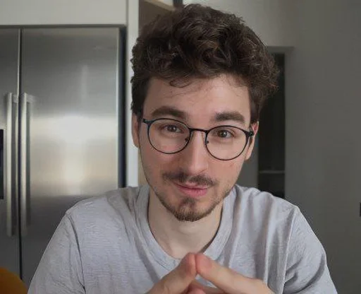 🥺 Стикер «максифилис» для Telegram