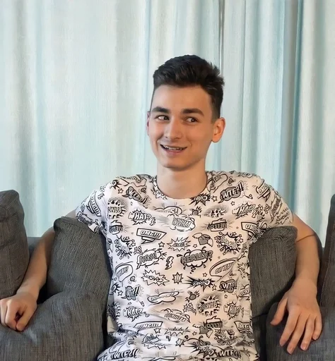 🥺 Стикер «максифилис» для Telegram