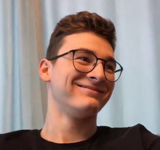 😂 Стикер «максифилис» для Telegram