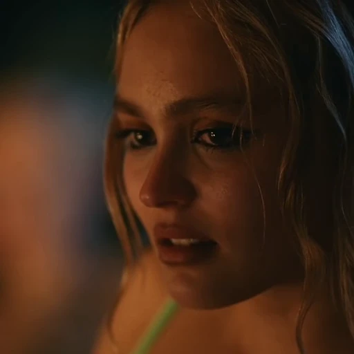🩷 Стикер «Lily Depp» для Telegram