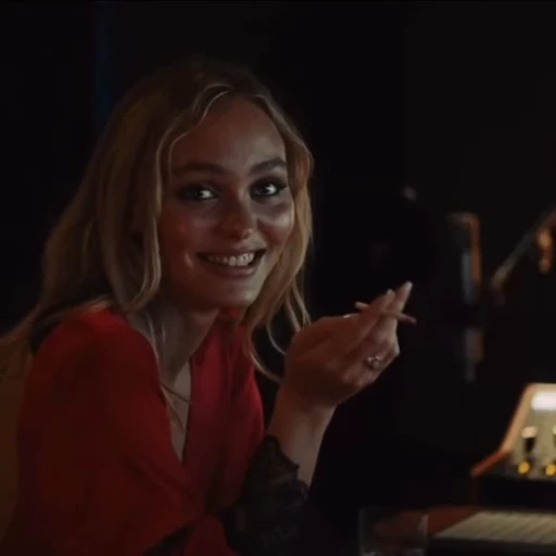 🩷 Стикер «Lily Depp» для Telegram