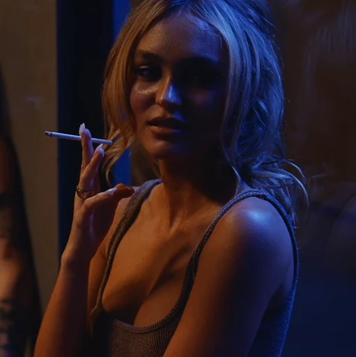🩷 Стикер «Lily Depp» для Telegram
