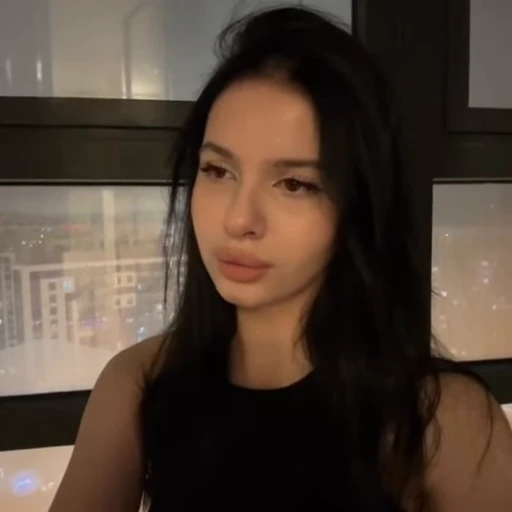 😕 Стикер «Лунаком» для Telegram