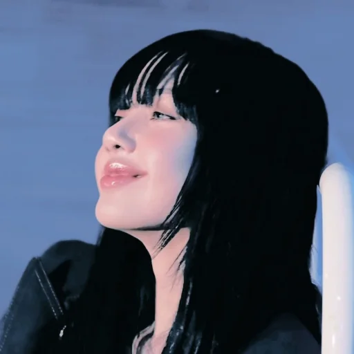 🥏 Стикер «lisa blackpink» для Telegram