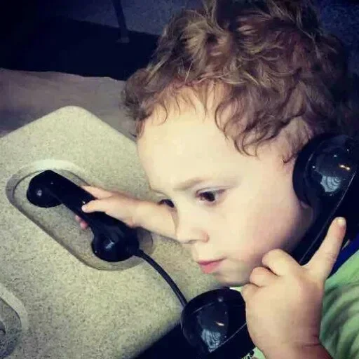 📞 Стикер «Gavin» для Telegram