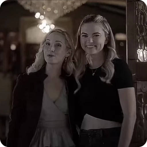 🫶 Стикер «lizzie» для Telegram