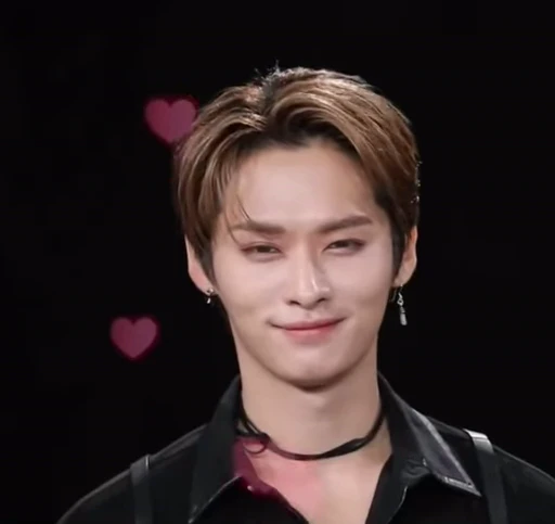 ♥ Стикер «Cutie Lee know» для Telegram