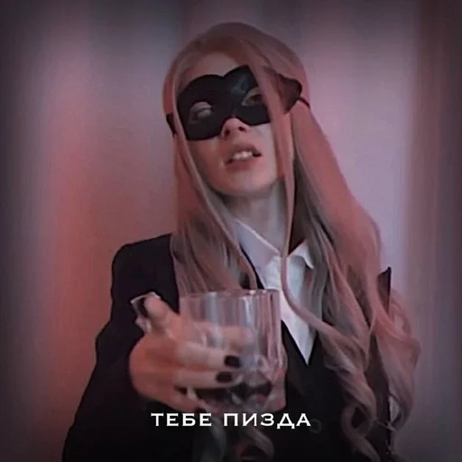 🧛 Стикер «louie» для Telegram