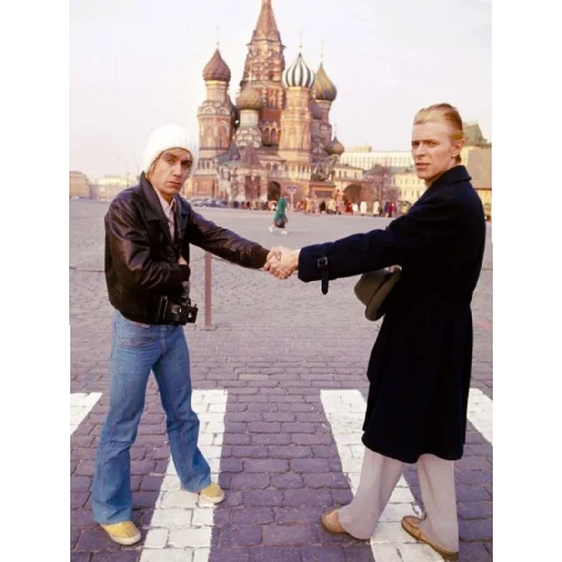 🤝 Стикер «Love david bowie» для Telegram