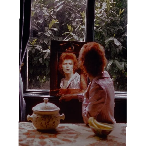 👀 Стикер «Love david bowie» для Telegram