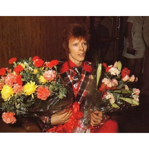 💐 Стикер «Love david bowie» для Telegram
