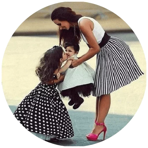 😘 Стикер «Love is Love» для Telegram