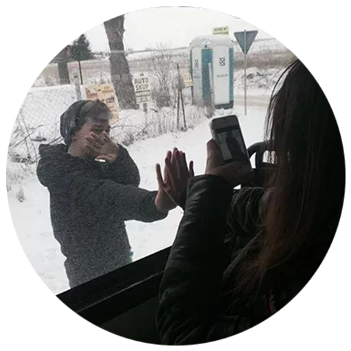 ❤ Стикер «Love is Love» для Telegram