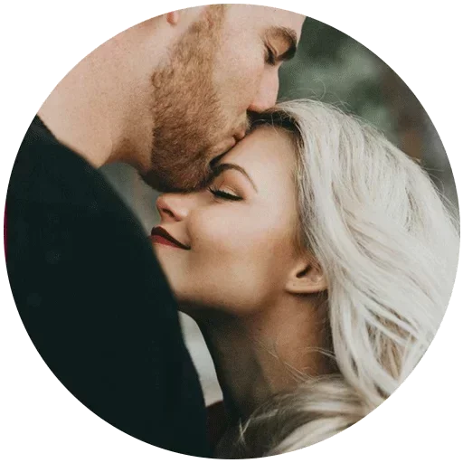 😘 Стикер «Love is Love» для Telegram
