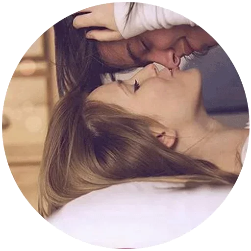 😘 Стикер «Love is Love» для Telegram
