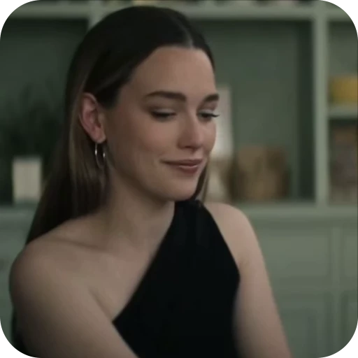 💍 Стикер «Виктория Педретти» для Telegram