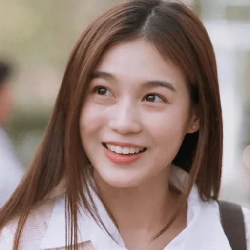 ❤️ Стикер «lee si young» для Telegram
