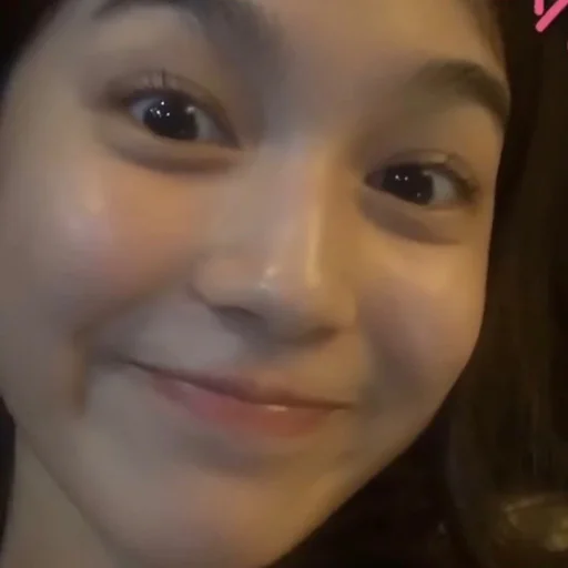 ❤️ Стикер «lee si young» для Telegram