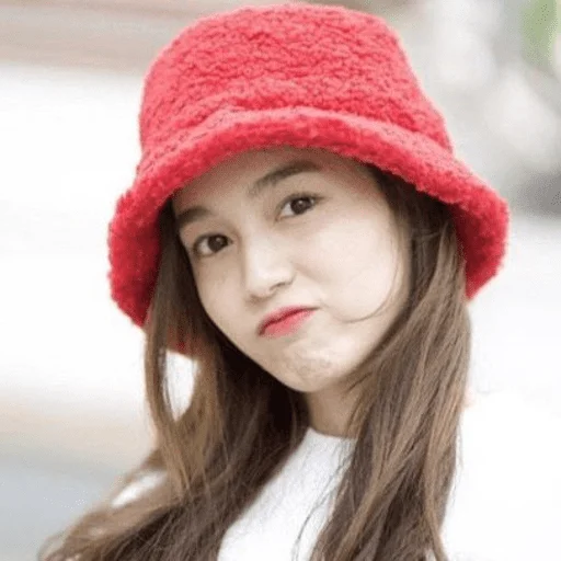 ❤️ Стикер «lee si young» для Telegram
