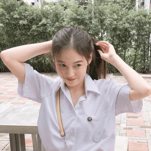 ❤️ Стикер «lee si young» для Telegram