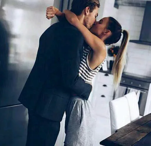 😋 Стикер «LOVE WITHOUT SEX» для Telegram