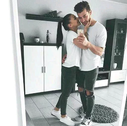 🤨 Стикер «LOVE WITHOUT SEX» для Telegram
