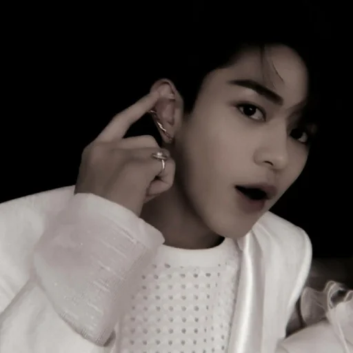 🎮 Стикер «lucas wong» для Telegram