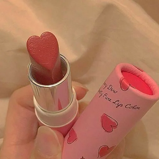 💄 Стикер «для любителей сердечек ?» для Telegram