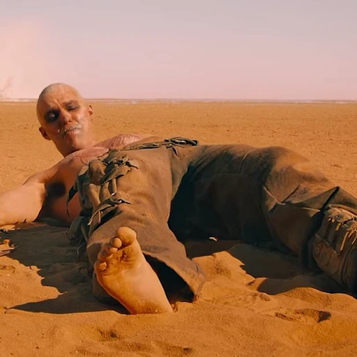 🥱 Стикер «Mad Max» для Telegram